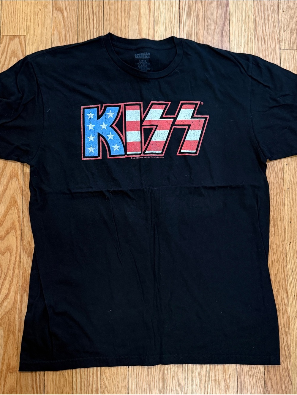 Kiss Black Band Tee with Faded Blue Interior Print